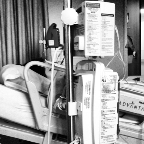 danielle-colon-cancer-story-hospital-stay