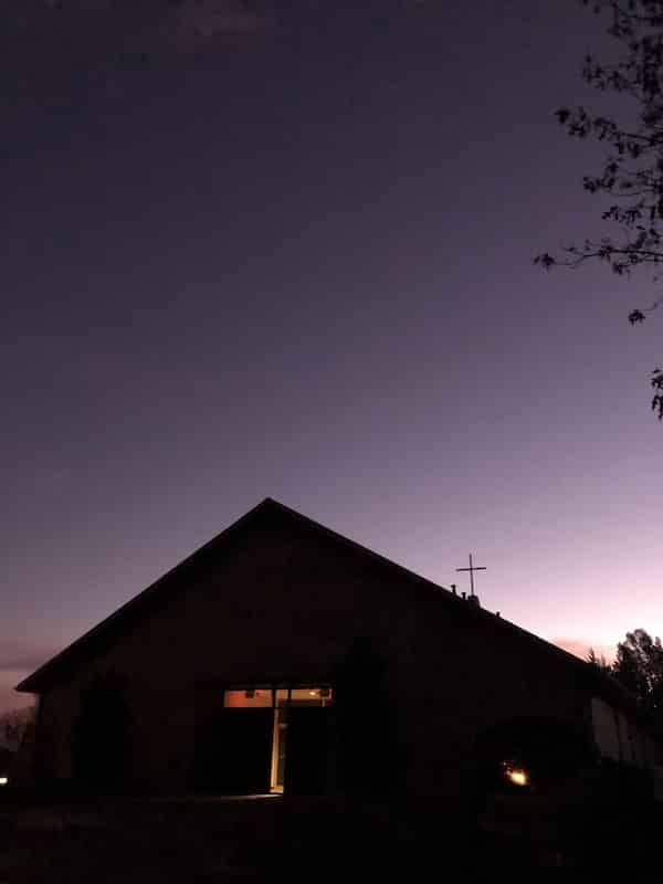 sunrise-church-cross-williamsburg-ks-prairie-star-ranch